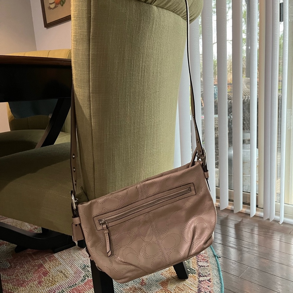 Coach leather cross body purse - Picture 14 of 15